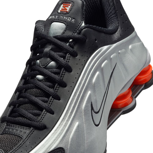 NIKE Shox R4 Mens Sneakers